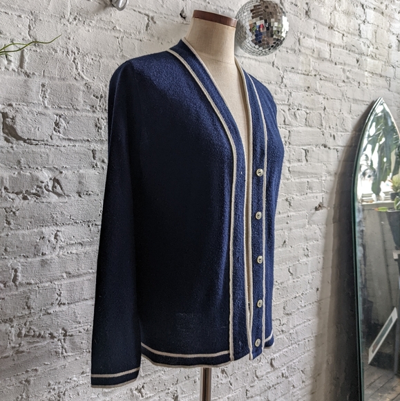 90s Vintage Navy Button Down Cardigan Sweater - Picture 3 of 6